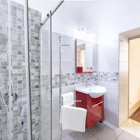 Orsini House Апартаменты *