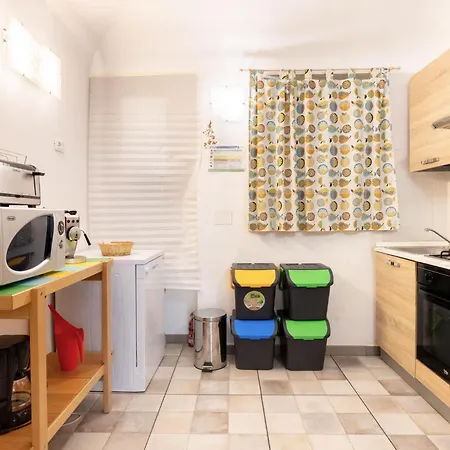 Orsini House Апартаменты